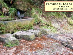 Fontaine du Lac de la Maix-1